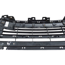 Load image into Gallery viewer, Isuzu DMax D-Max front bumper centre grill 2021-2023 Pickup
