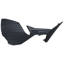 Load image into Gallery viewer, Peugeot 308 front bumper right grill 2022-2024 Genuine 9837888180

