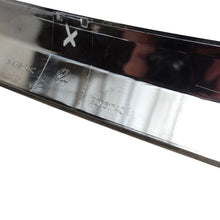 Load image into Gallery viewer, Nissan Primastar front bumper right grill 2022-2024 Genuine 263312590R
