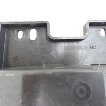 Load image into Gallery viewer, Range Rover Velar L560 Radiator Air Shutter Vent Flap M8A2-8475-BA
