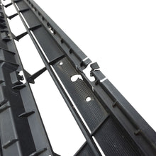 Load image into Gallery viewer, Isuzu DMax D-Max front bumper centre grill 2021-2023 Pickup
