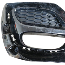 Load image into Gallery viewer, MG ZS rear bumper right RH grill Facelift 2020-2022 Genuine 10694869

